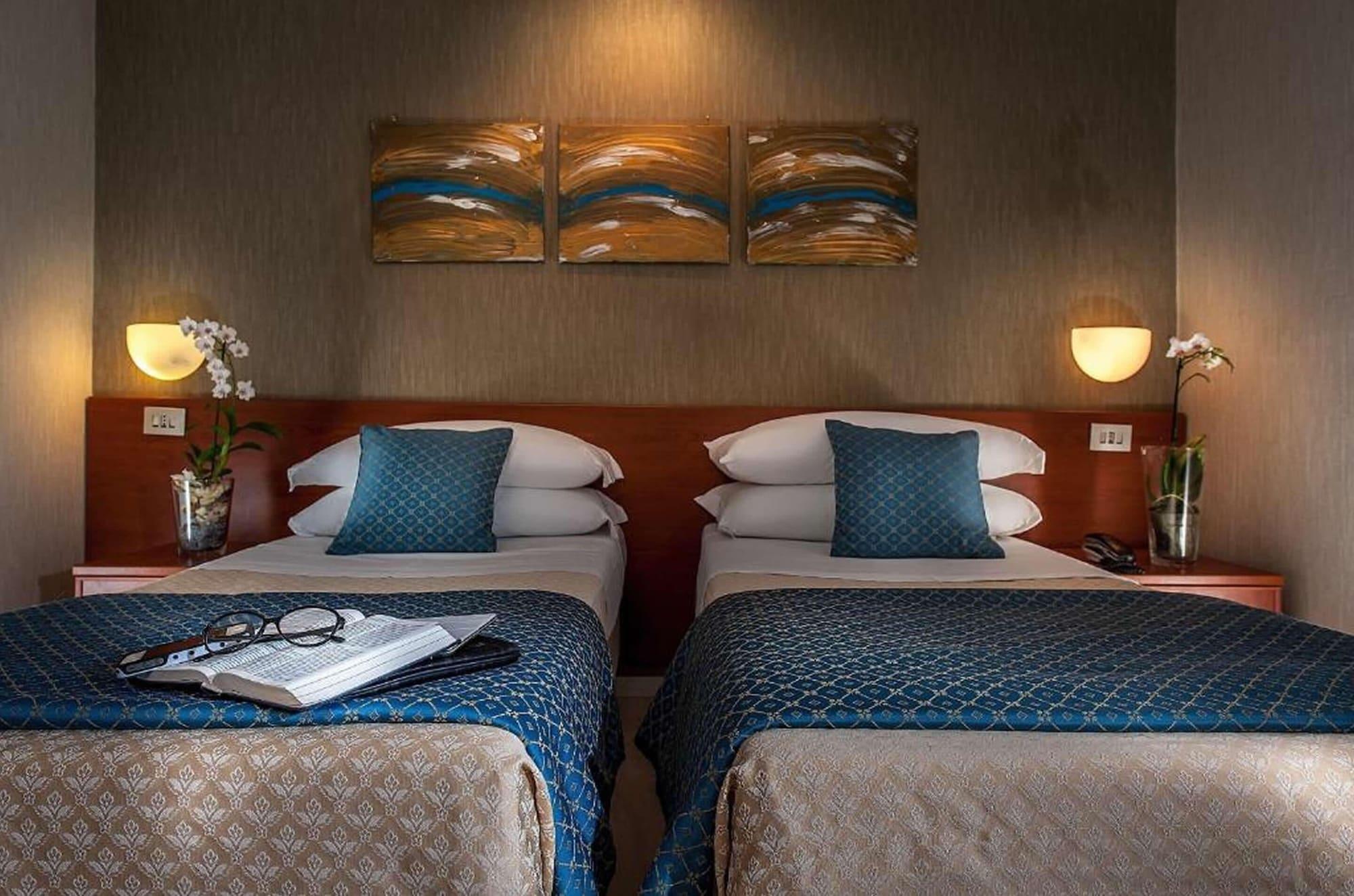 Quality Hotel Rouge Et Noir Roma Ngoại thất bức ảnh