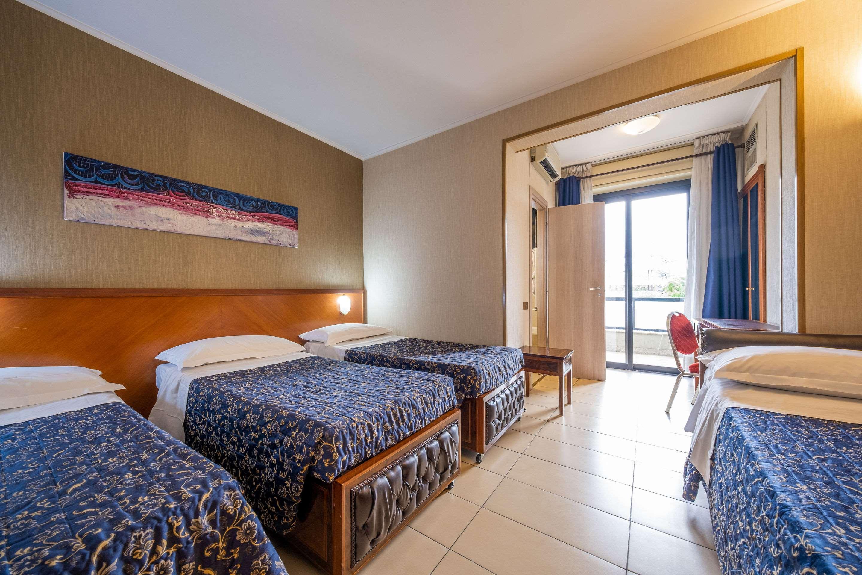 Quality Hotel Rouge Et Noir Roma Ngoại thất bức ảnh