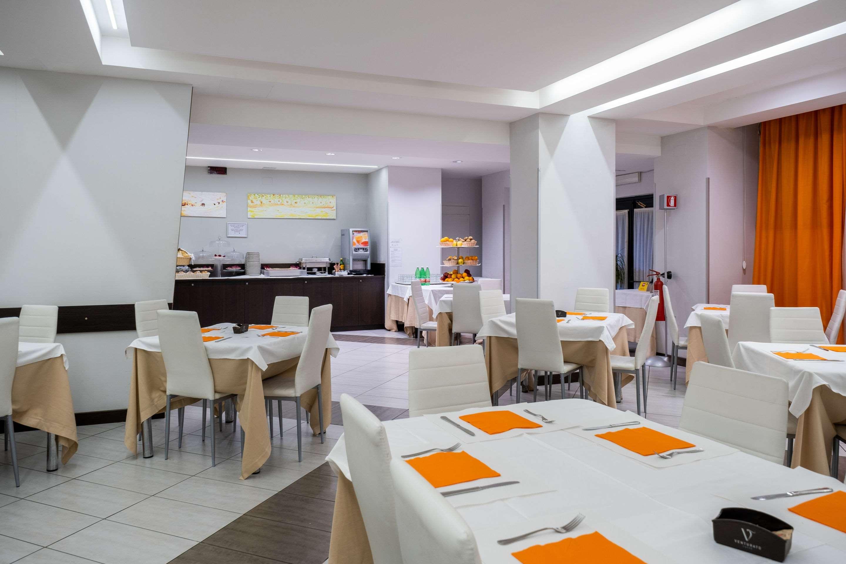 Quality Hotel Rouge Et Noir Roma Ngoại thất bức ảnh