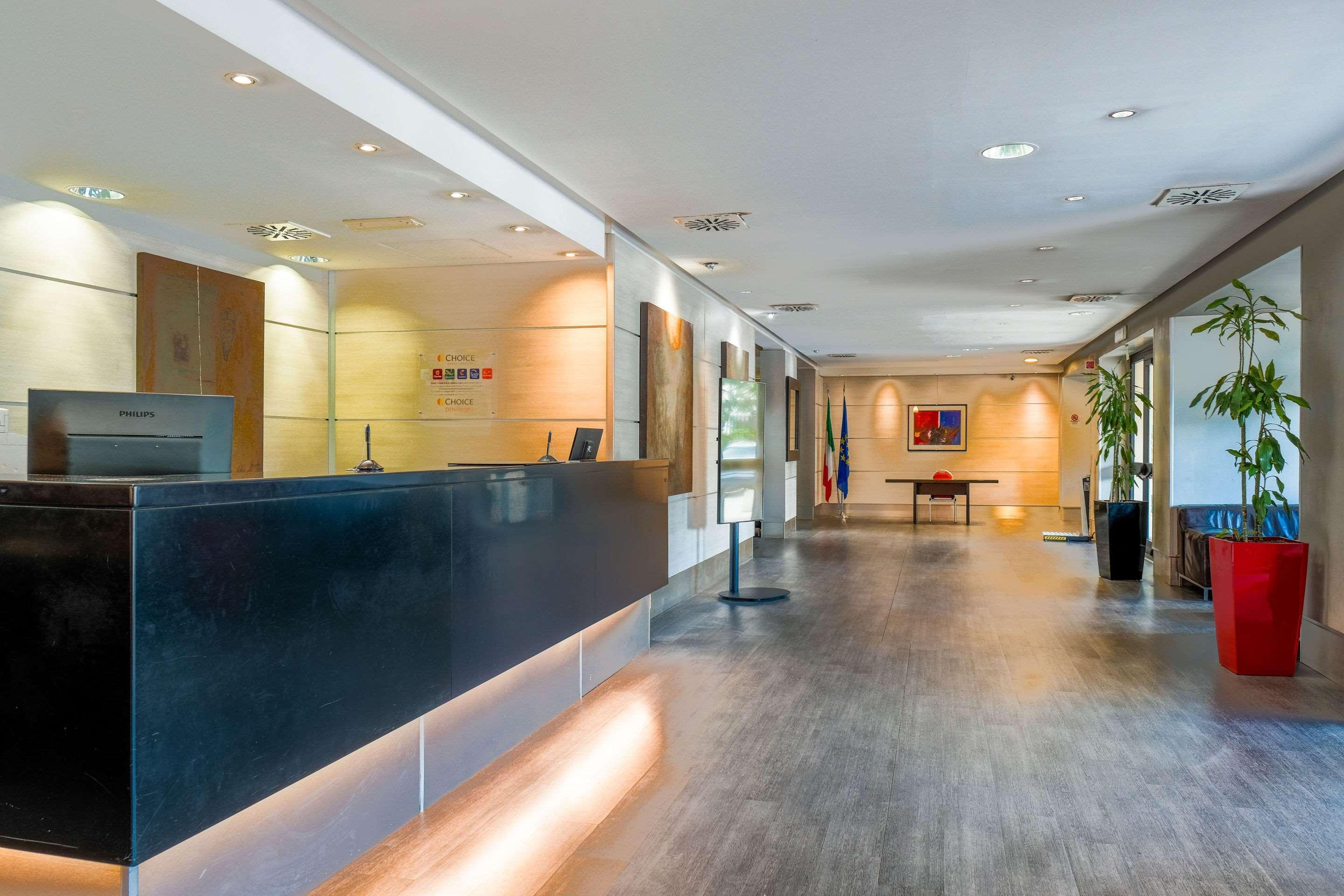 Quality Hotel Rouge Et Noir Roma Ngoại thất bức ảnh