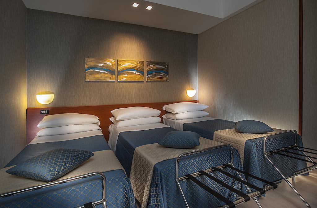 Quality Hotel Rouge Et Noir Roma Ngoại thất bức ảnh
