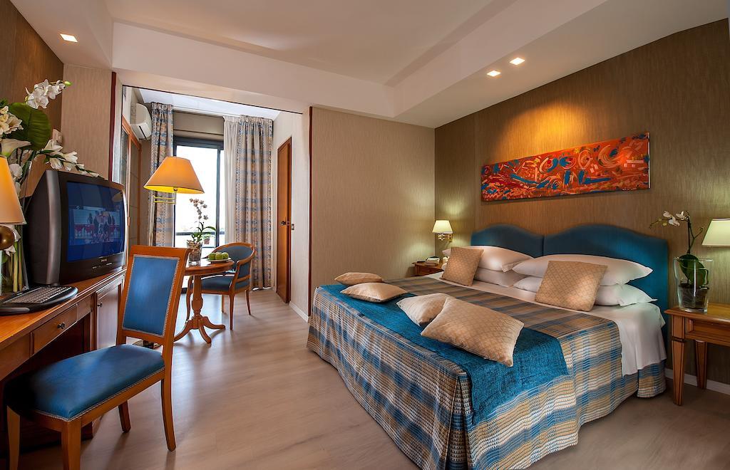 Quality Hotel Rouge Et Noir Roma Ngoại thất bức ảnh