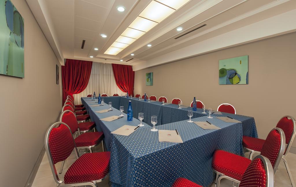 Quality Hotel Rouge Et Noir Roma Ngoại thất bức ảnh
