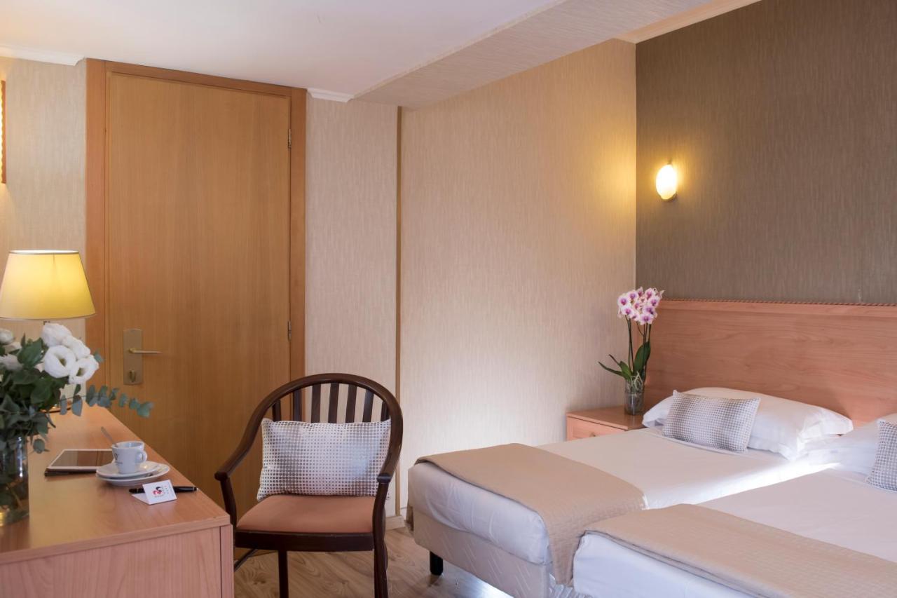 Quality Hotel Rouge Et Noir Roma Ngoại thất bức ảnh